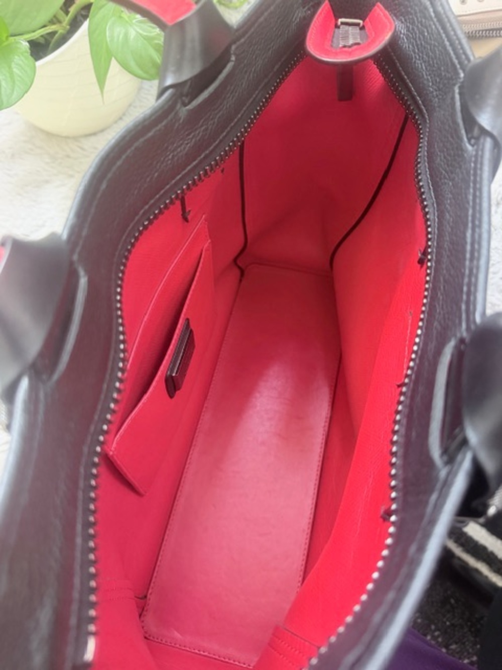 Christian Louboutin Kabiker Tote Bag Grain Calf Leather Black and Red - Picture 10 of 10